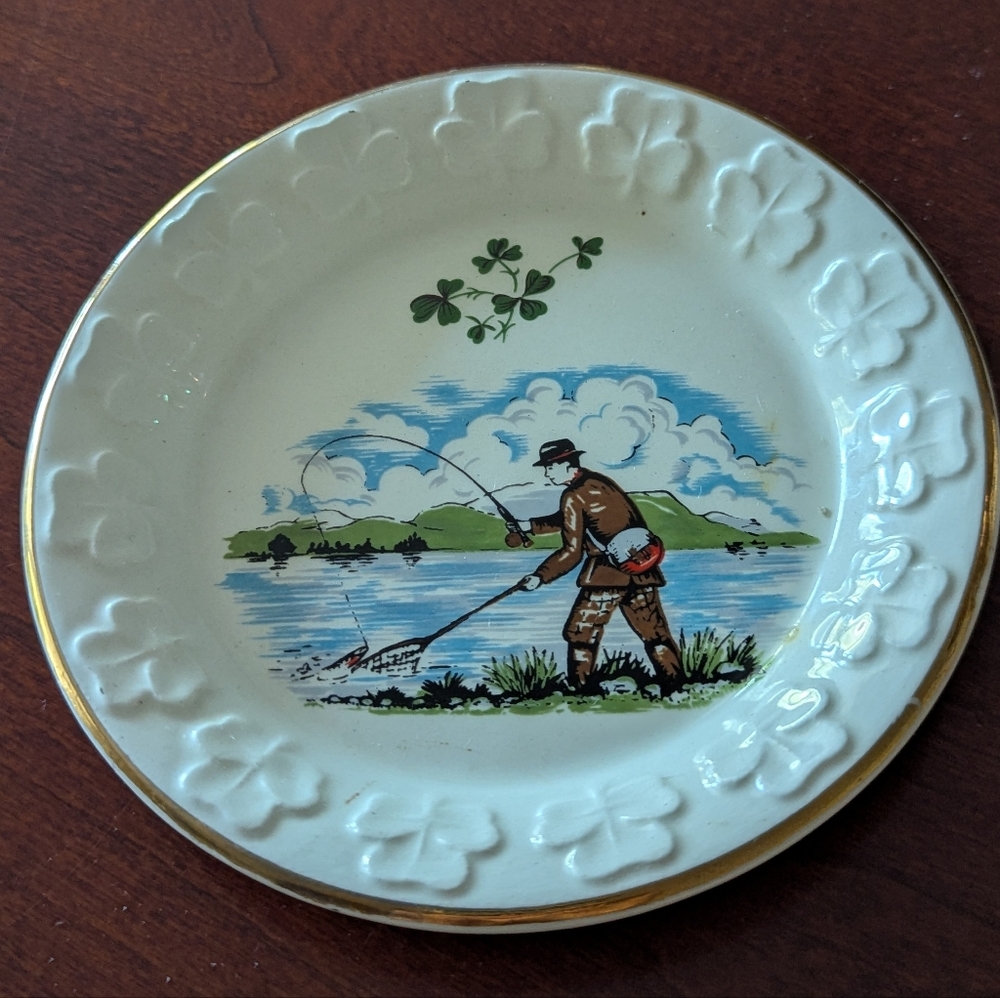 Carrigaline Pottery Co. Ltd Trinket Dish Man Fishing